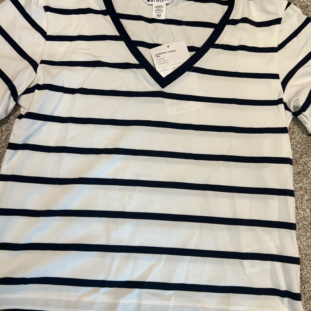 Athleta top - Picture 2 of 5
